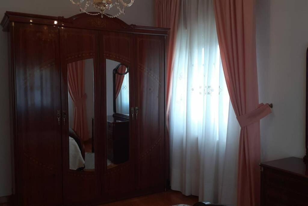 Casa Con Piscina Y Barbacoa Villa Freixido Kültér fotó