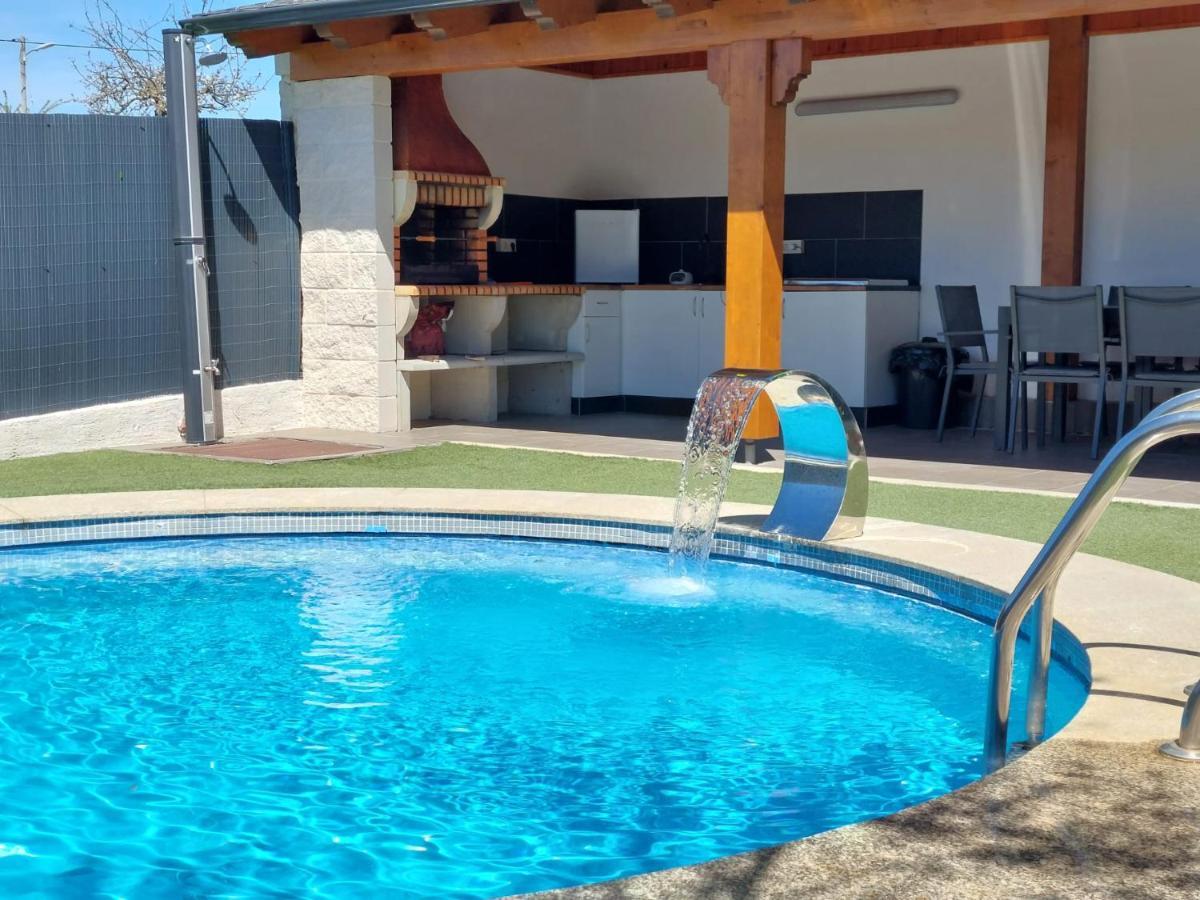 Casa Con Piscina Y Barbacoa Villa Freixido Kültér fotó